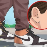 Remova os guinchos dos air jordans