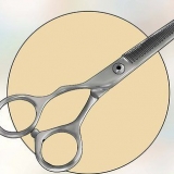 Para afinar o cabelo
