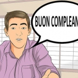 Feliz aniversário para alguém em italiano