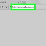 Faça login na sua conta de e-mail do yahoo