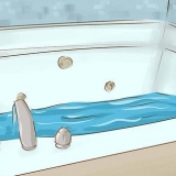 Limpando seu banho de espuma