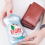 Lave suas roupas com detergente