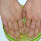 Clareie suas unhas