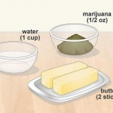 Fazendo biscoitos de maconha