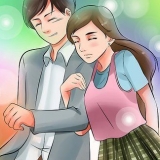 Beijar em uma idade jovem