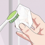 Limpeza de cristais de quartzo