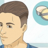 Estilizando o cabelo comprido do menino