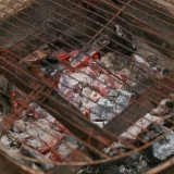 Assando marshmallows