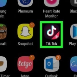 Deixar de seguir pessoas no tiktok no android