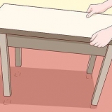 Removendo impressões de móveis do seu tapete
