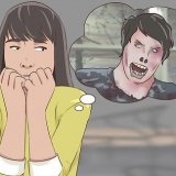 Ir para a cama depois de assistir a um filme de terror