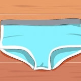 Roupa íntima dobrável