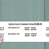 Transferência para outro avião para um voo de conexão