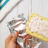 Preparando pop tarts