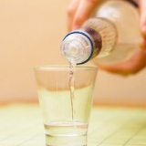 Fazendo coquetéis finos com vodka