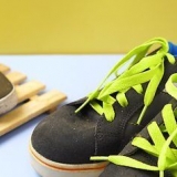 Refresque os sapatos fedorentos