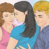 Namorar uma pessoa bissexual