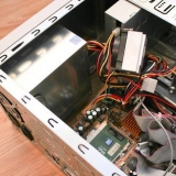 Corrigir pinos tortos em uma cpu
