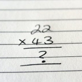 Multiplicar com números de dois dígitos