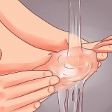 Cuidando de seus pés e unhas