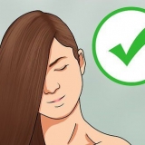 Fazendo waffles no cabelo com uma chapinha