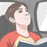 Prevenir o enjoo ao ler no carro