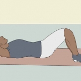 Faça abdominais laterais