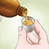 Usando óleo de cominho preto