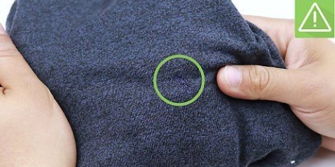 Remova a tinta acrílica da roupa