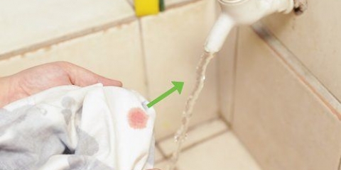 Remova manchas de sangue dos lençóis