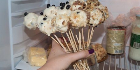 Fazendo cake pops