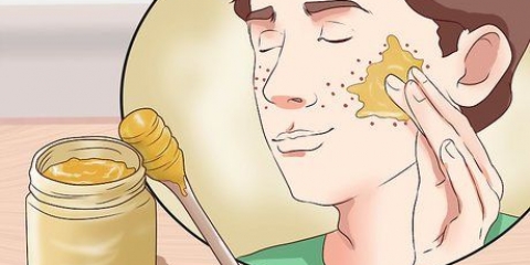 Reduza a vermelhidão de uma espinha durante a noite