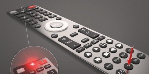 Programação de um controle remoto sem botão de busca de código