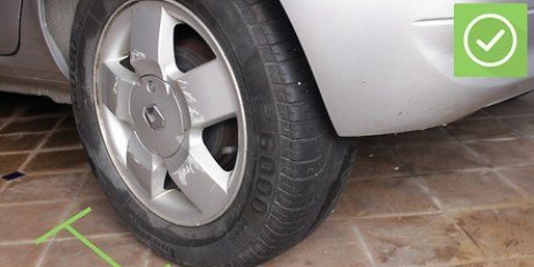 Trocar um pneu de carro