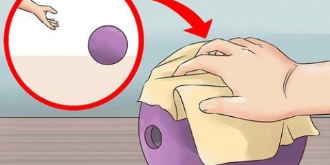 Limpando uma bola de boliche