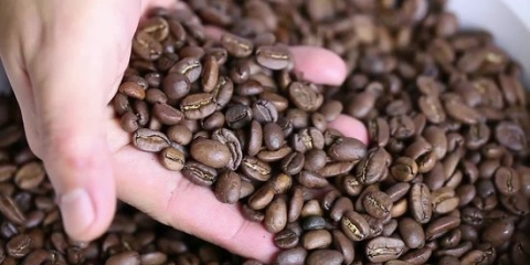 Usando uma cafeteira