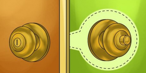Abrindo uma porta com uma faca