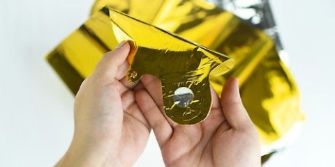Explodir um balão de papel alumínio
