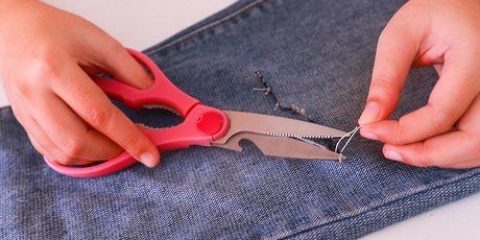 Como consertar um jeans rasgado