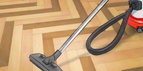 Limpando um piso de linóleo