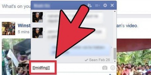 Levantando o dedo do meio no facebook