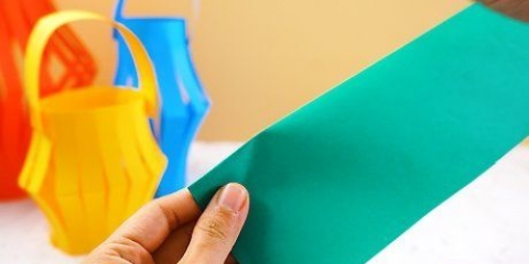 Fazendo uma lanterna de papel