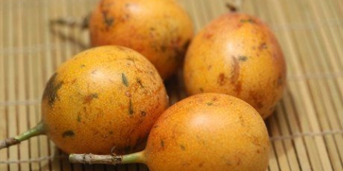 Comer um maracujá