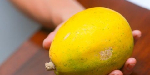 Compre um mamão maduro