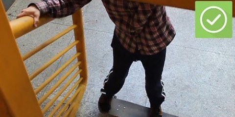 Fazendo um empurrão em um skate