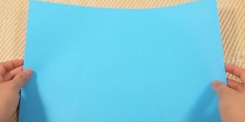 Dobre um pedaço de papel em três partes iguais