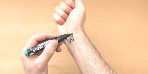 Como fazer uma tatuagem temporária com um marcador