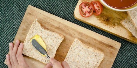 Fazendo um sanduíche em uma panela ou forno