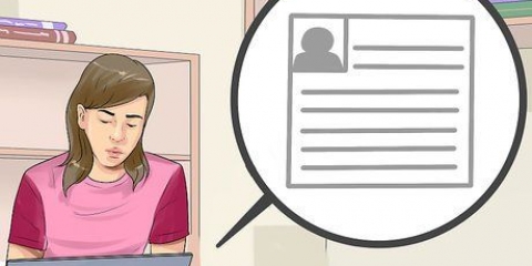 Escreva uma reportagem sobre uma celebridade