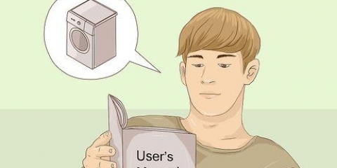 Esvaziar uma máquina de lavar manualmente